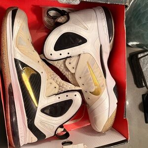 Nike LeBron 9 P.S. Elite White and Gold Sneakers